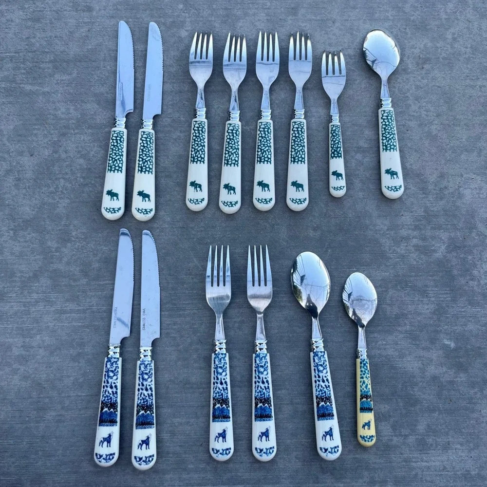 Tienshan Mixed Wildlife Flatware Lot Stainless Steel Wolf Moose Cabin Lodge 14pc